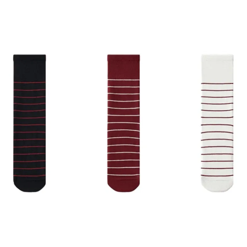 Thirteen day Season Mid Calf Socks Women's-8