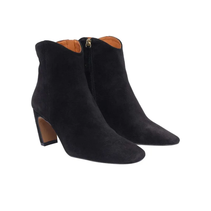 ANGEL ALARCON Ankle Boots 7cm Women's Black-2