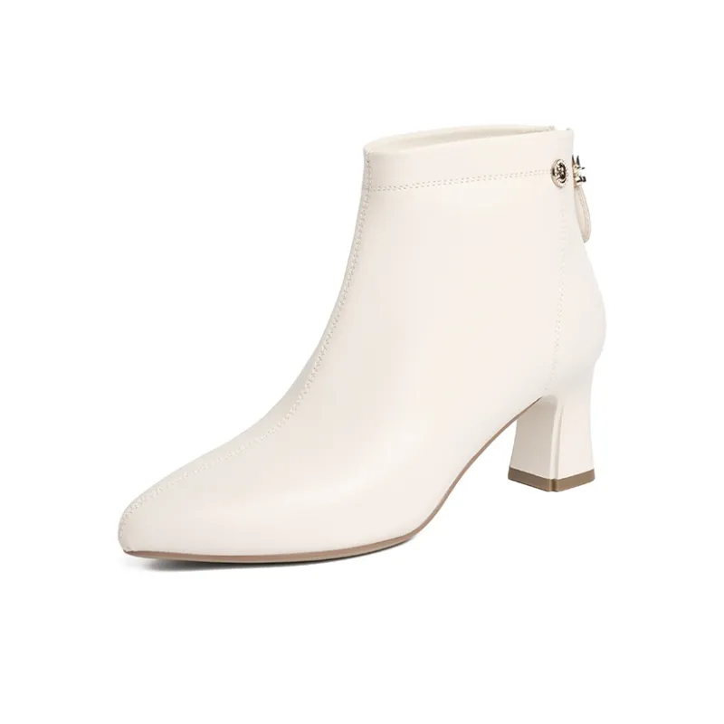 JOSINY Ankle Boots Women's Black/Ecru-1