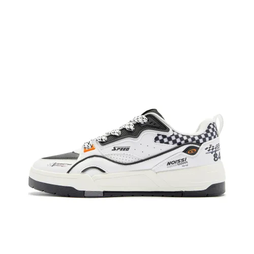 QIAODAN Anti Take Wear Resistant Low Top Skateboard Shoes Men's Black White