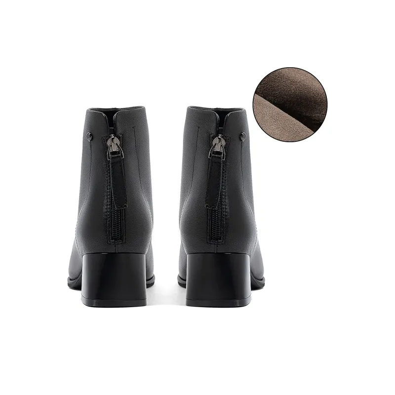 COMELY Ankle Boots Women's Black/Ecru-9
