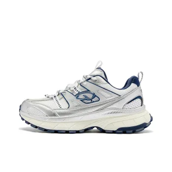 QIAODAN Kaiyuan V3 Anti Slip Wear Resistant Low Top Casual Shoes Men's White Silver Blue