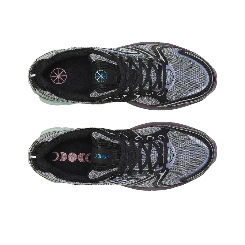 Saucony ProGrid Triumph 4 Winter Solstice Holographic-2