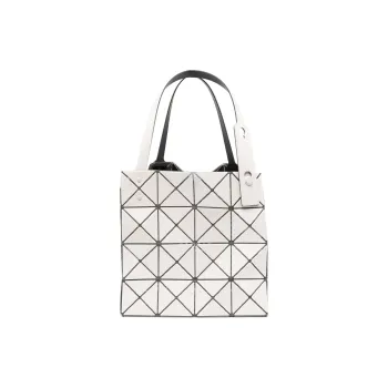 ISSEY MIYAKE Carat Shoulder Bag