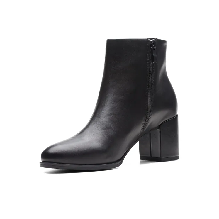 Clarks Frewa Series Ankle Boots Women's Black-1