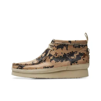 Clarks Wallabee Gtx END. Digi Camo Earth Pixel