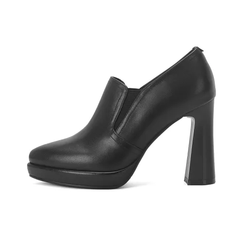 PIERCE GENTRY Chunky Heel High Heels Women's