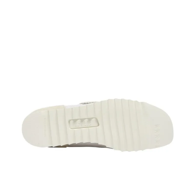 Clarks Wallabee Ankle Boots Women's Beige-4
