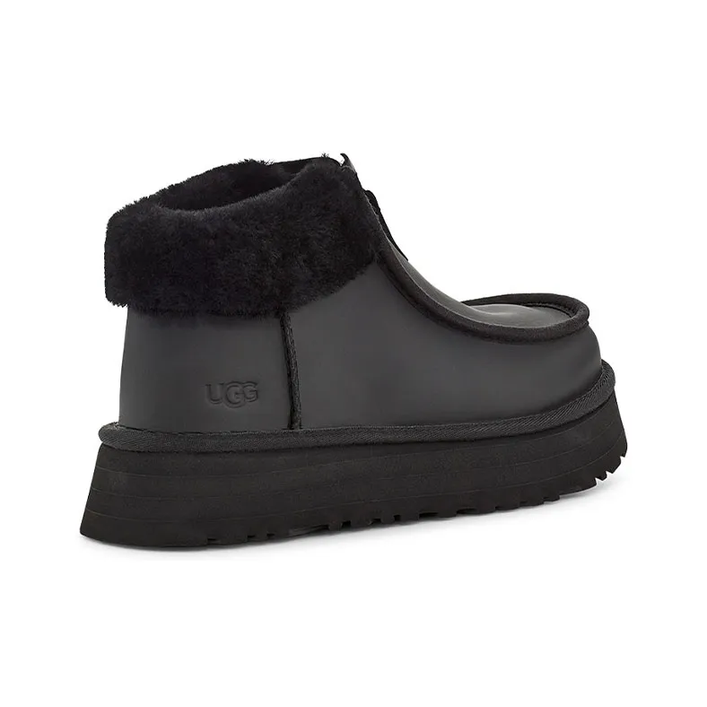 UGG Funkette Boot 'Black' Women's-3