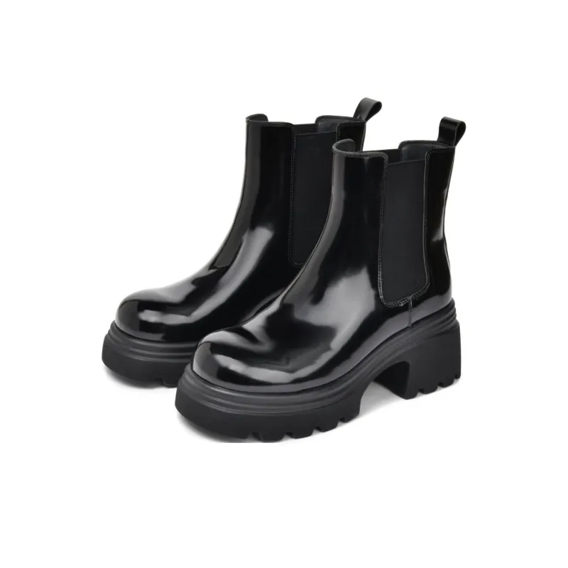TOOMANYSHOES Road Travel Chelsea Boots Women's-2