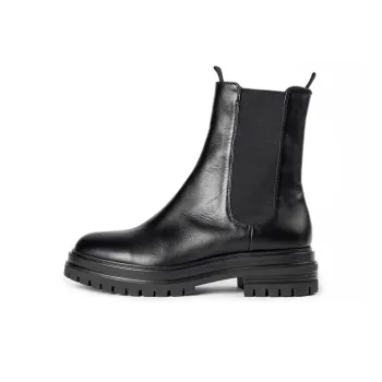 Tony Bianco Wolfe Short Chelsea Boots Women's Black