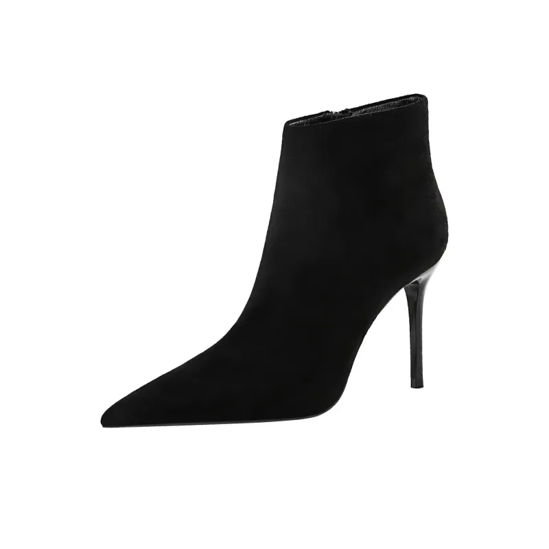 Dunnu Ankle Boots Women's Black-0