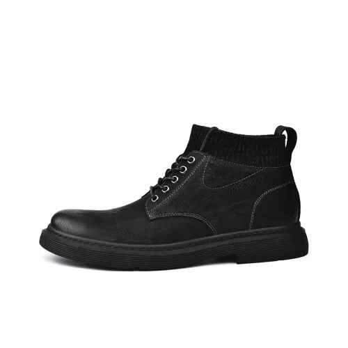 Matches Russell Wilsons Shoes