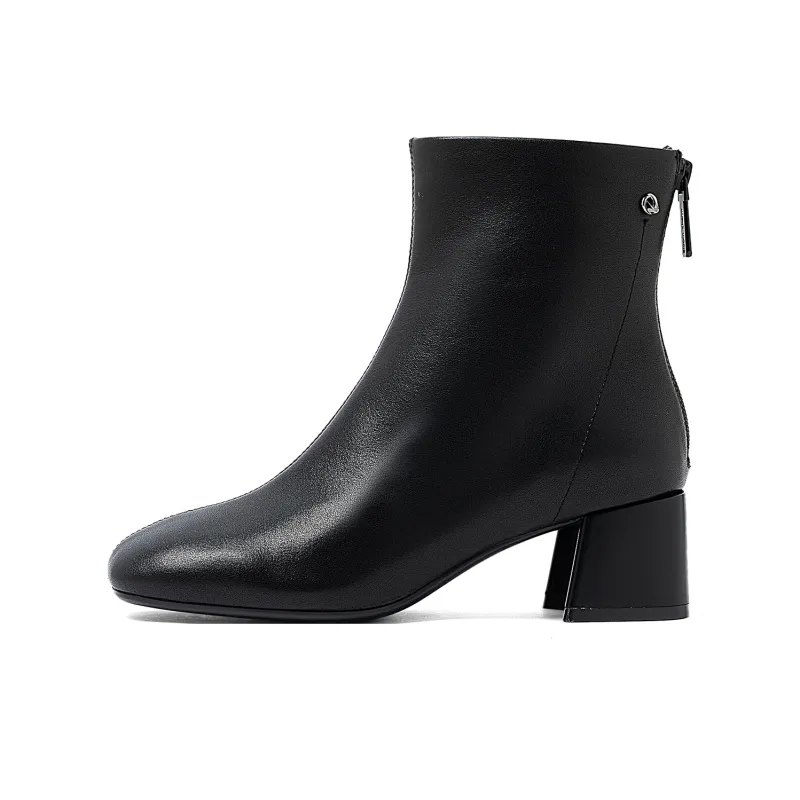 COMELY Ankle Boots Women's Black/Ecru-7