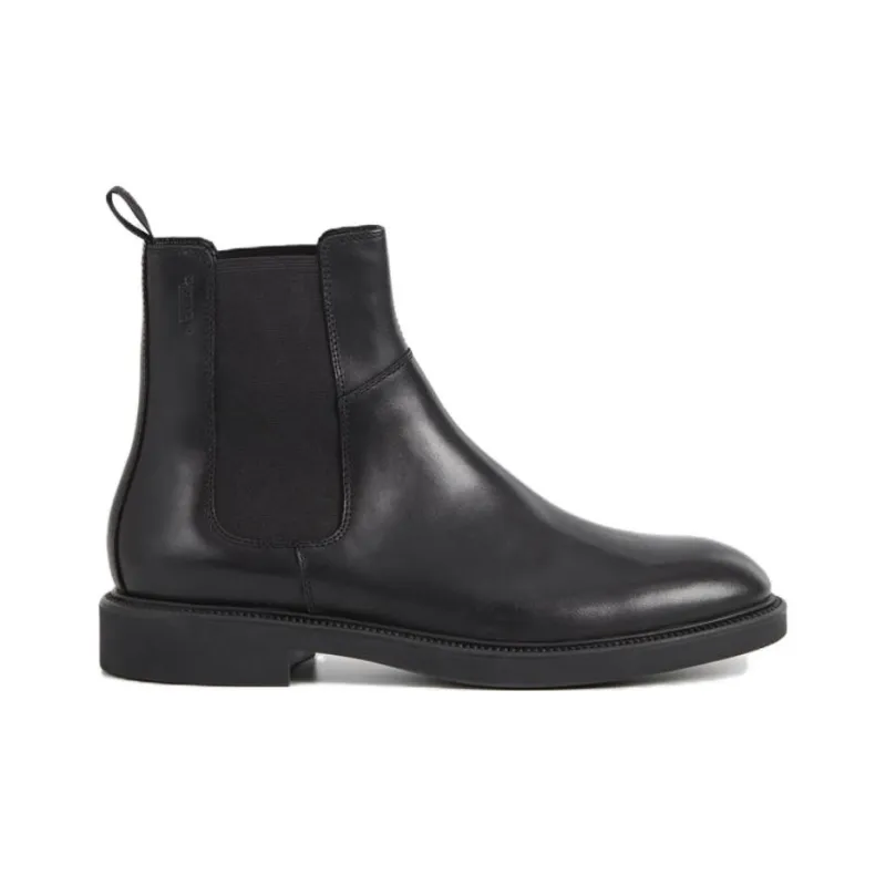 VAGABOND SHOEMAKERS Short Chelsea Boots Men's Black-1