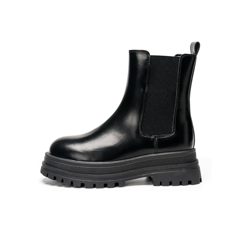 EXULL Q Short Chelsea Boots 5cm Women's Black-0