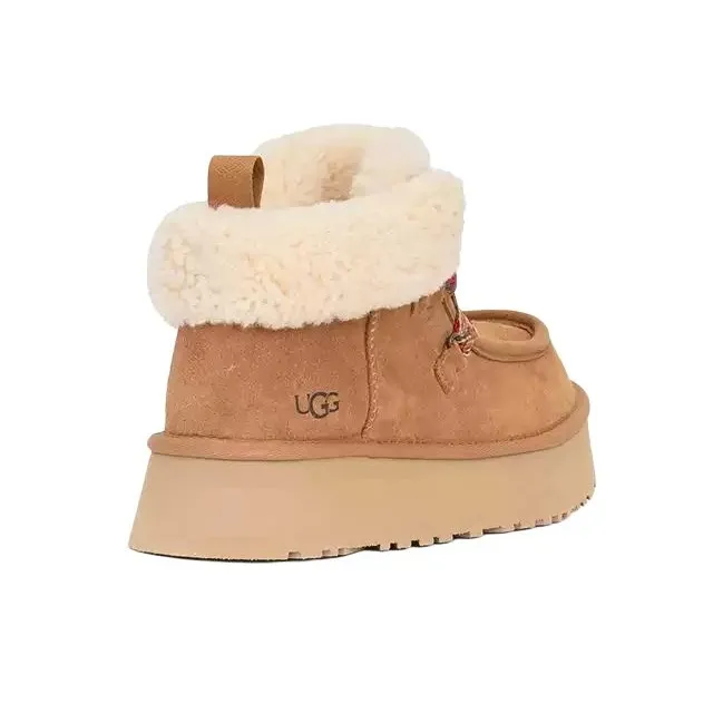 UGG Warm And Wear Resistant Short Snow Boots Women's Chestnut-2