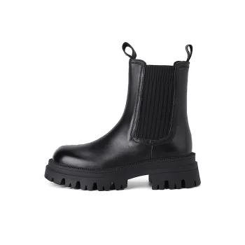 PIERCE GENTRY Short Chelsea Boots Women's