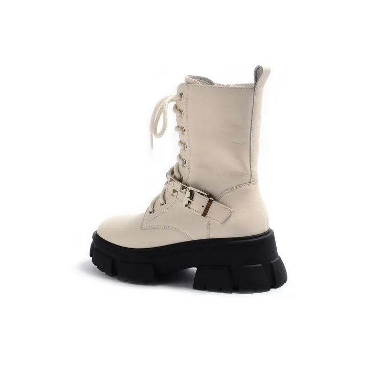 STEVE MADDEN Martin Boots Women's Black/Ecru-6