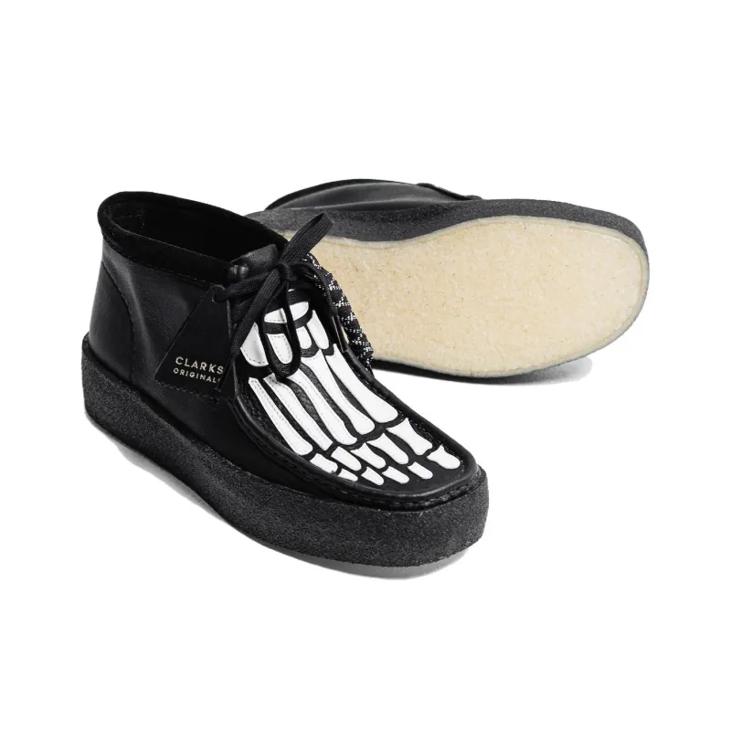 Vandy The Pink x Clarks Wallabee Ankle Boots Women's Black White-2