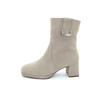 Gabor Ankle Boots Women's Camel