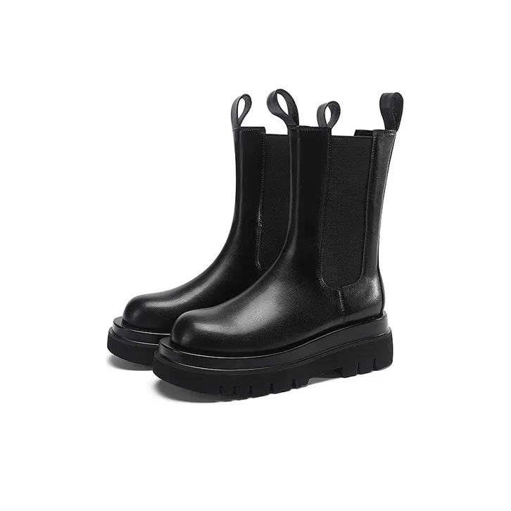 DAPHNE Short Chelsea Boots Women's Black-3