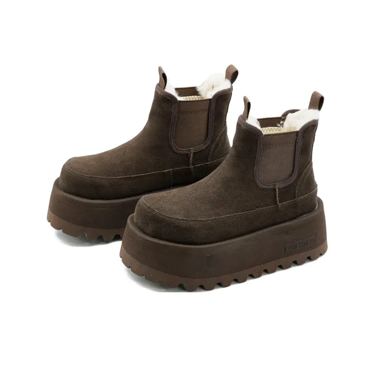 Little Sue Chelsea Boots Women's-1
