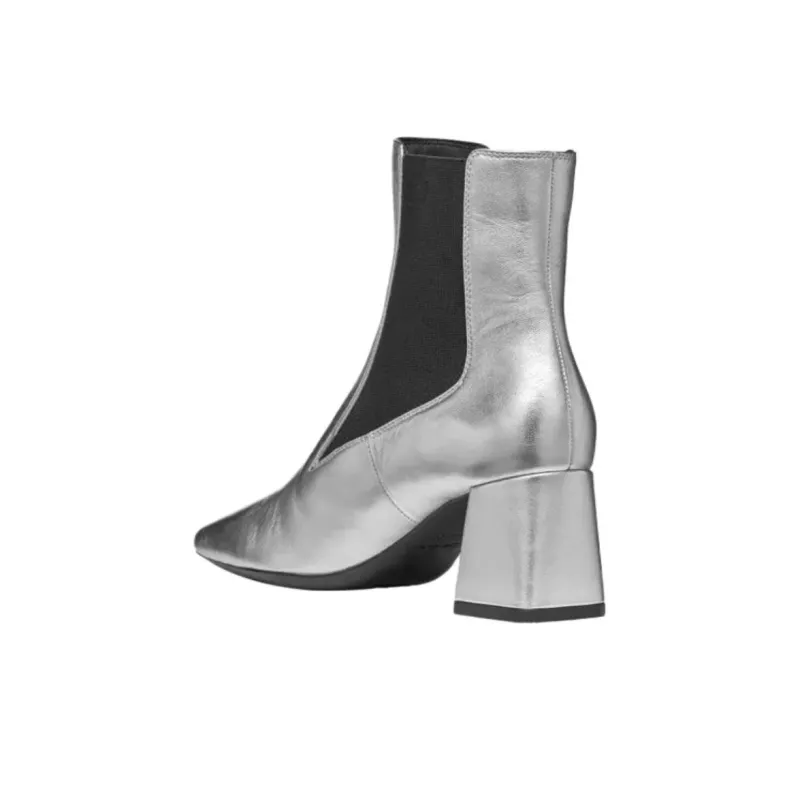 GEOX Giselda Short Chelsea Boots 6.5cm Women's Silver-3