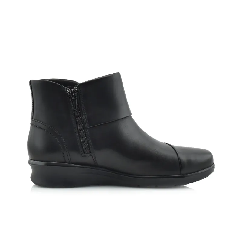 Clarks Ankle Boots Unisex Black-1