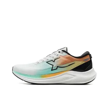 XTEP Anti Slip Wear Resistant Low Top Casual Running Shoes Men's White Green Yellow