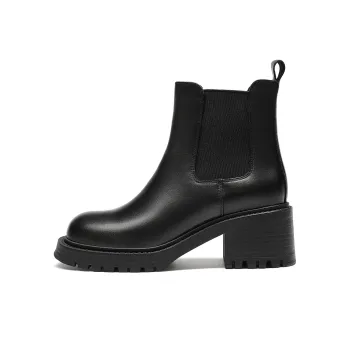 GOLDLION Short Chelsea Boots Women's Black