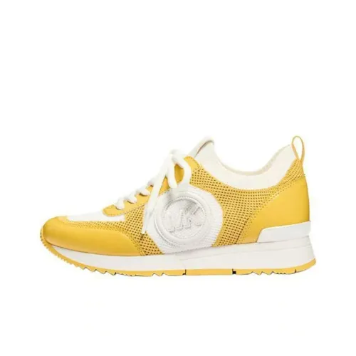 MICHAEL KORS Low Top Skateboard Shoes Women's Yellow
