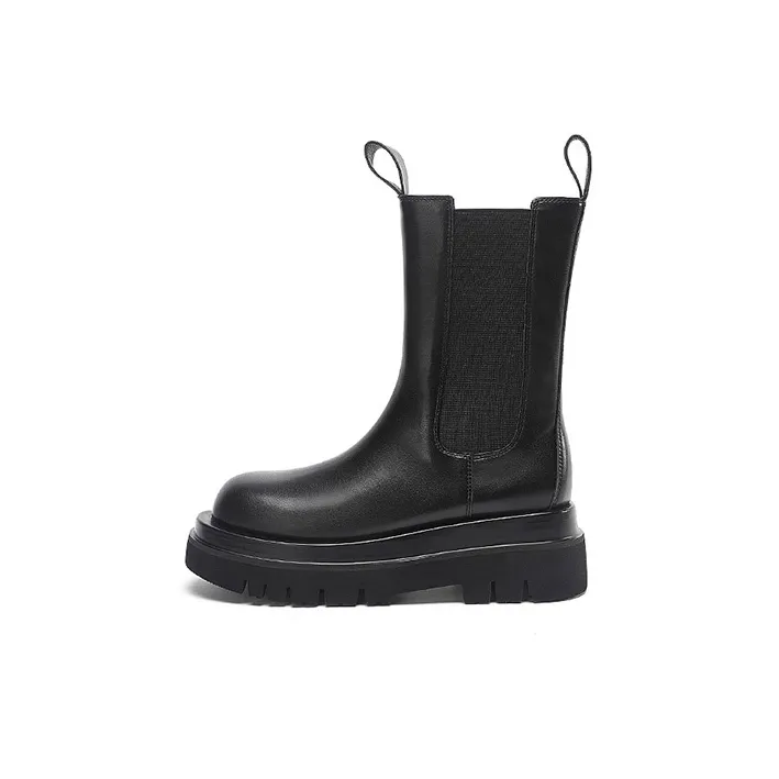DAPHNE Short Chelsea Boots Women's Black-0