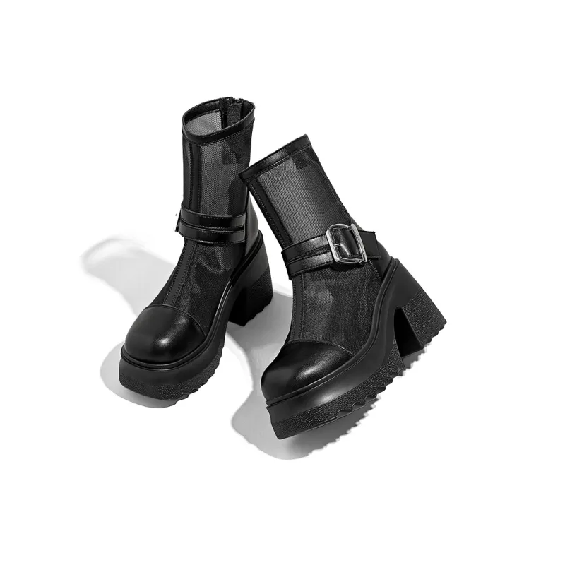 A Poinsettia Princess Ankle Boots Women's-9