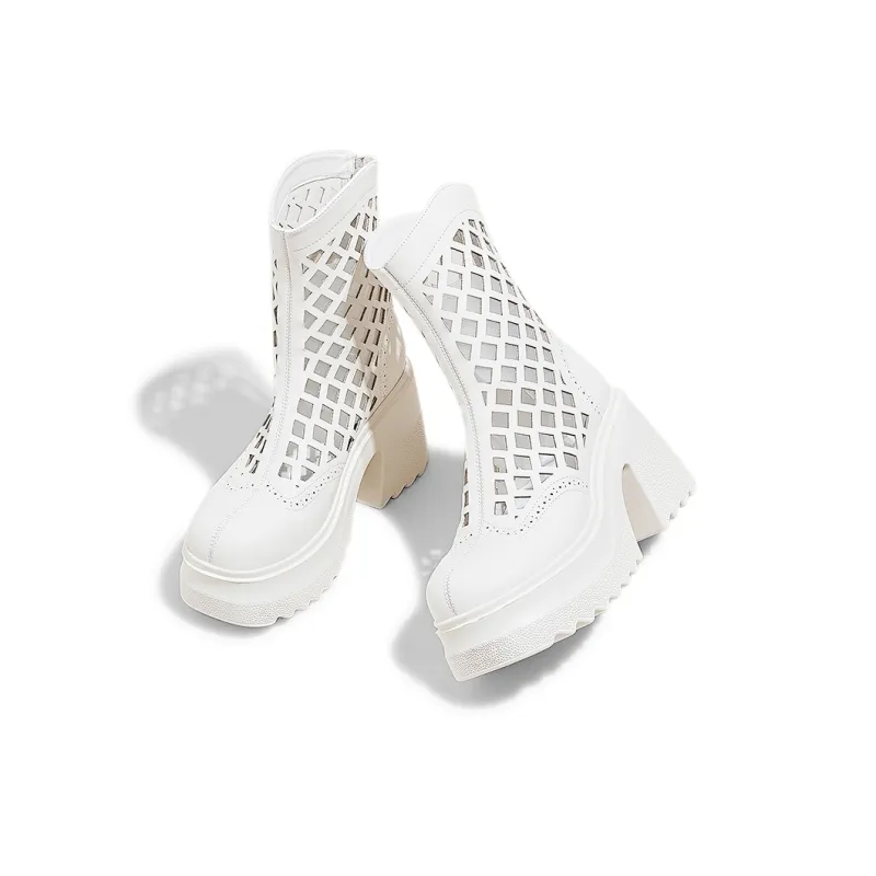 A Poinsettia Princess Ankle Boots Women's-3