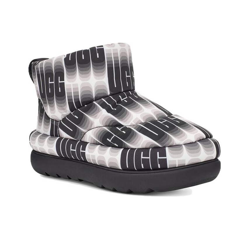 UGG Classic Maxi Wavelength Mini Boot 'Black and White
