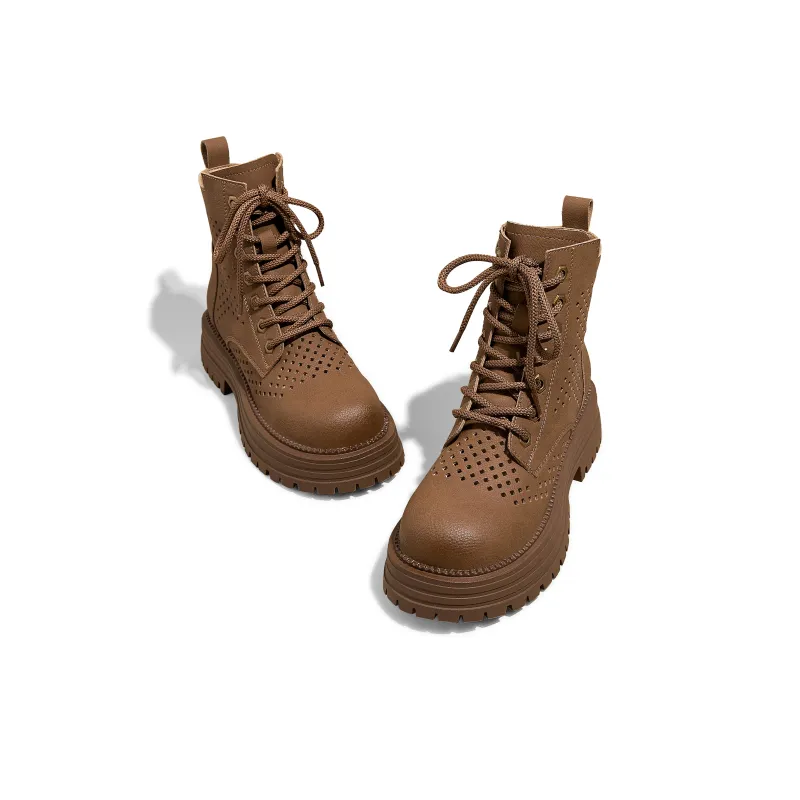A Poinsettia Princess Ankle Boots Women's-28