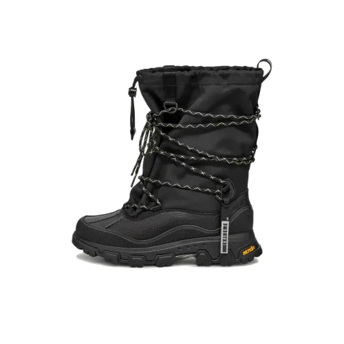 UGG Damen MetroPeak Wear Resistant Crew Outdoor Boots Women's Black