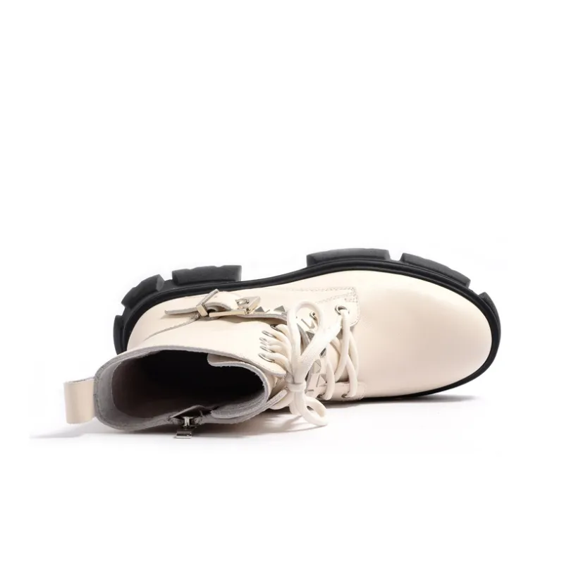 STEVE MADDEN Martin Boots Women's Black/Ecru-7