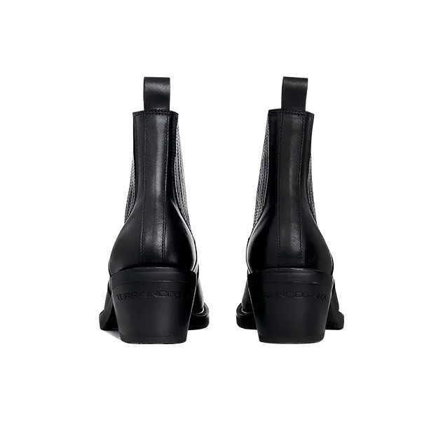 TERRA INCOGNITA Short Chelsea Boots Unisex Black-4
