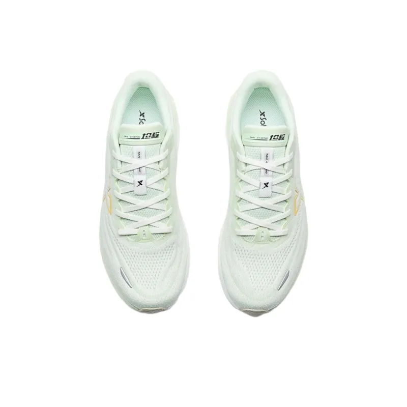 XTEP Tank Cheng 2.0 Slip Resistant Coverage Low Top Casual Running Shoes Women's Green White-3