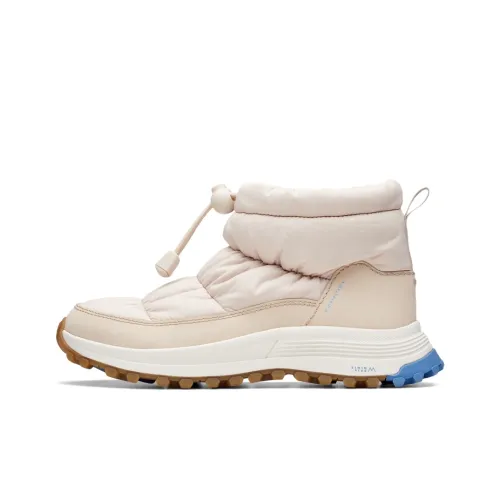 Clarks ATL Collection Wear Resistant Slip Resistant Warm Short Mid Calf Snow Boots Women's White