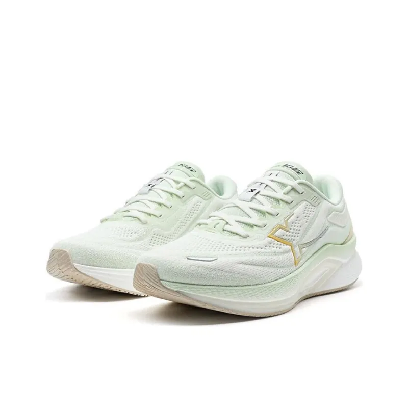 XTEP Tank Cheng 2.0 Slip Resistant Coverage Low Top Casual Running Shoes Women's Green White-2