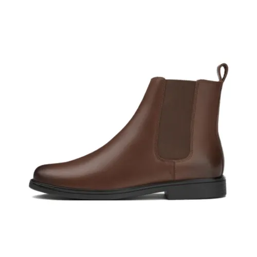 Clarks Short Chelsea Boots Men's Tan