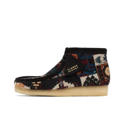 Clarks Wallabee Boots 'Black Combi'