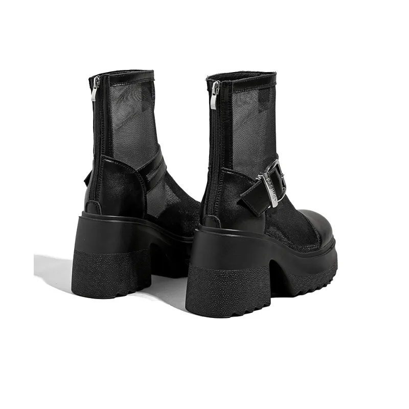 A Poinsettia Princess Ankle Boots Women's-8