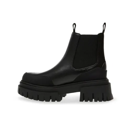STEVE MADDEN NICKI Short Chelsea Boots Women's