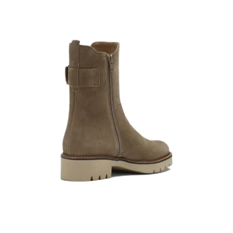 Gabor Short Chelsea Boots 2.5cm Women's Umber-3