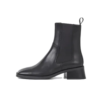 VAGABOND SHOEMAKERS Short Chelsea Boots Women's Black