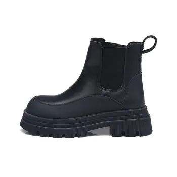 Bull Charm Crew Chelsea Boots Women's